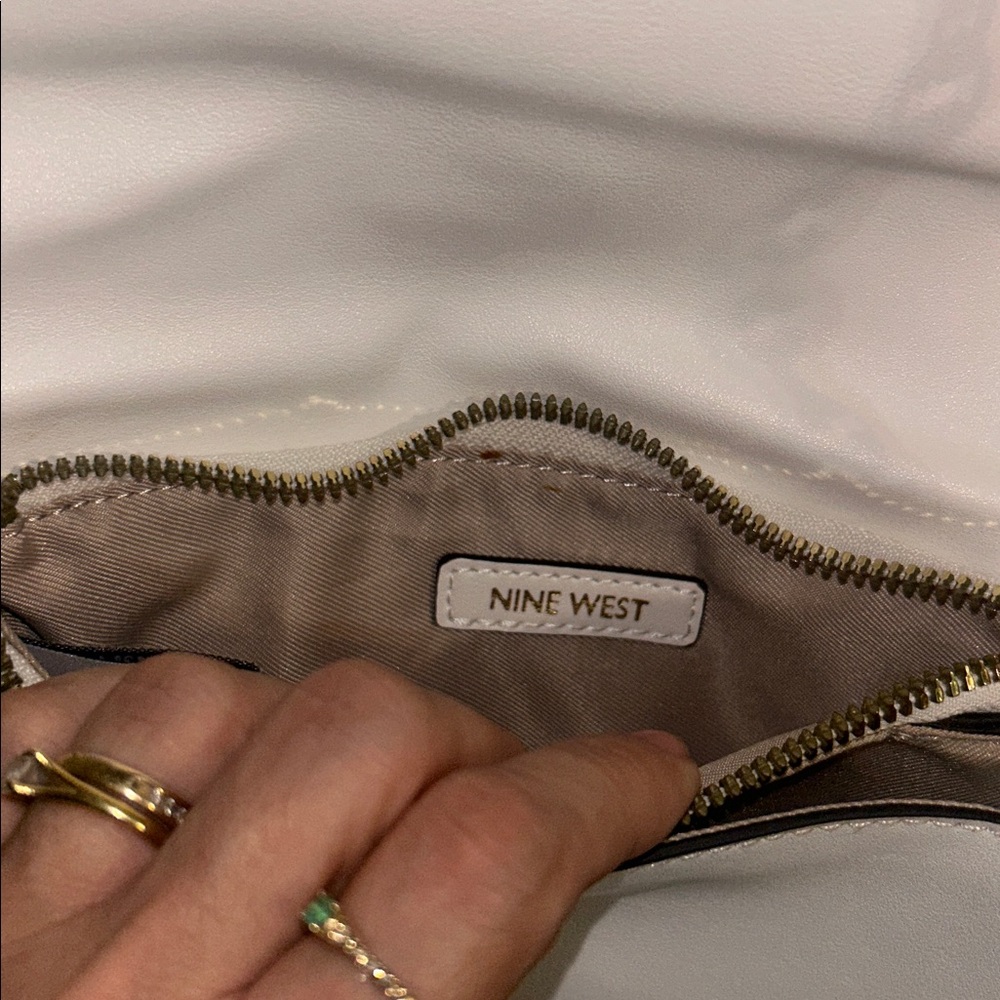 Nine West Elegant White Crossbody Bag - Picture 7 of 10